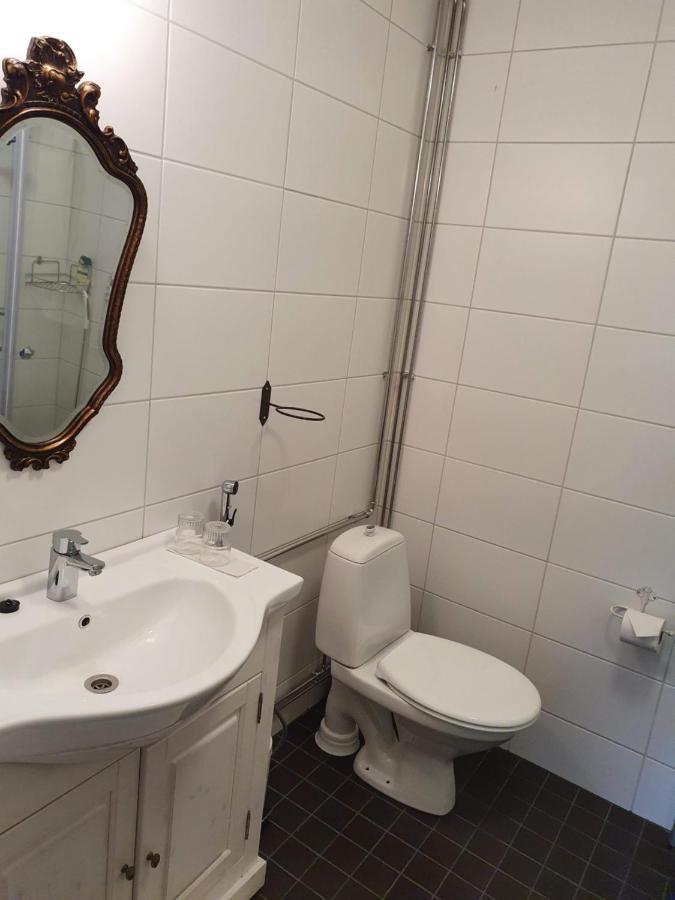 Neitsytniemen Kartanohotelli Virasoja Exterior foto