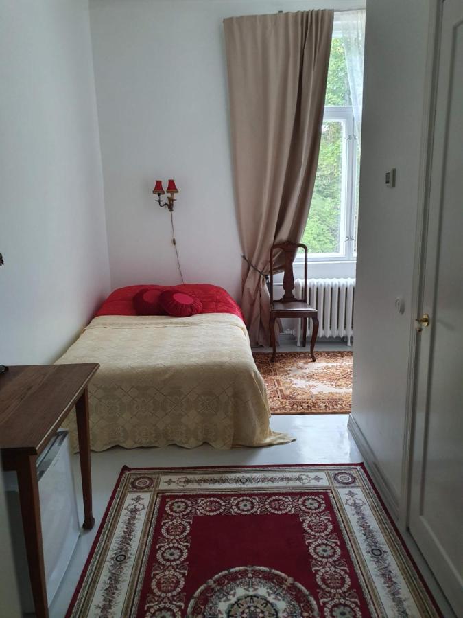 Neitsytniemen Kartanohotelli Virasoja Exterior foto
